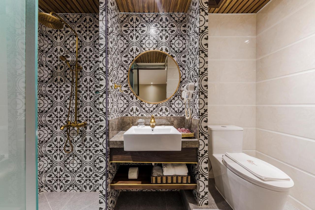 Sunflower Luxury Hotel Bandar Ho Chi Minh Luaran gambar
