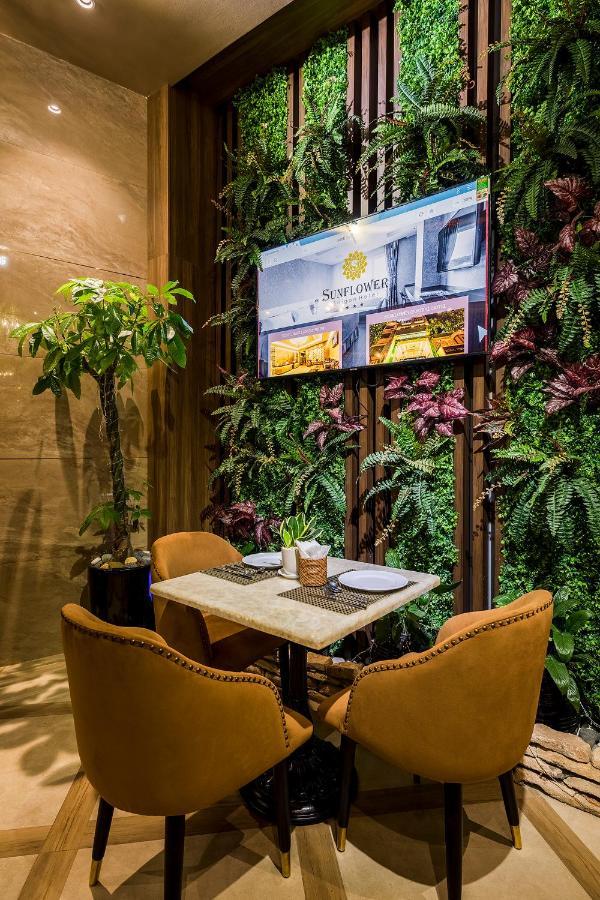 Sunflower Luxury Hotel Bandar Ho Chi Minh Luaran gambar
