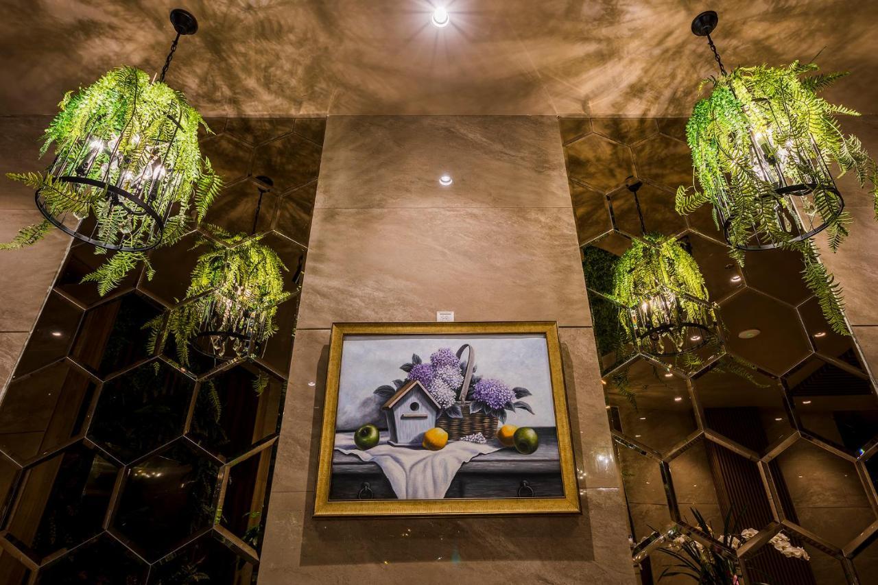 Sunflower Luxury Hotel Bandar Ho Chi Minh Luaran gambar